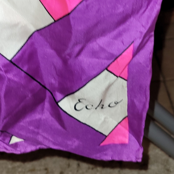 Designer scarfs - Picture 7 of 16